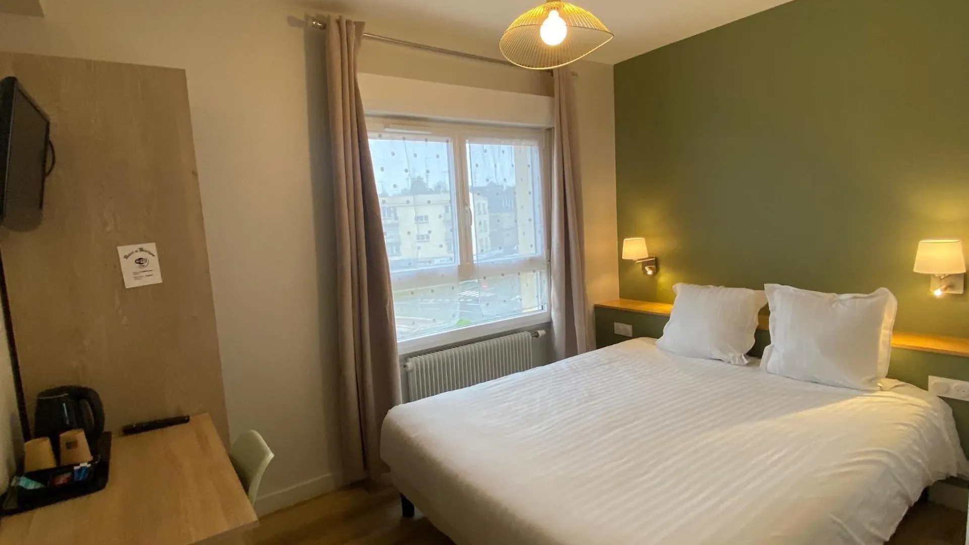 Hotel De Bretagne Fougères